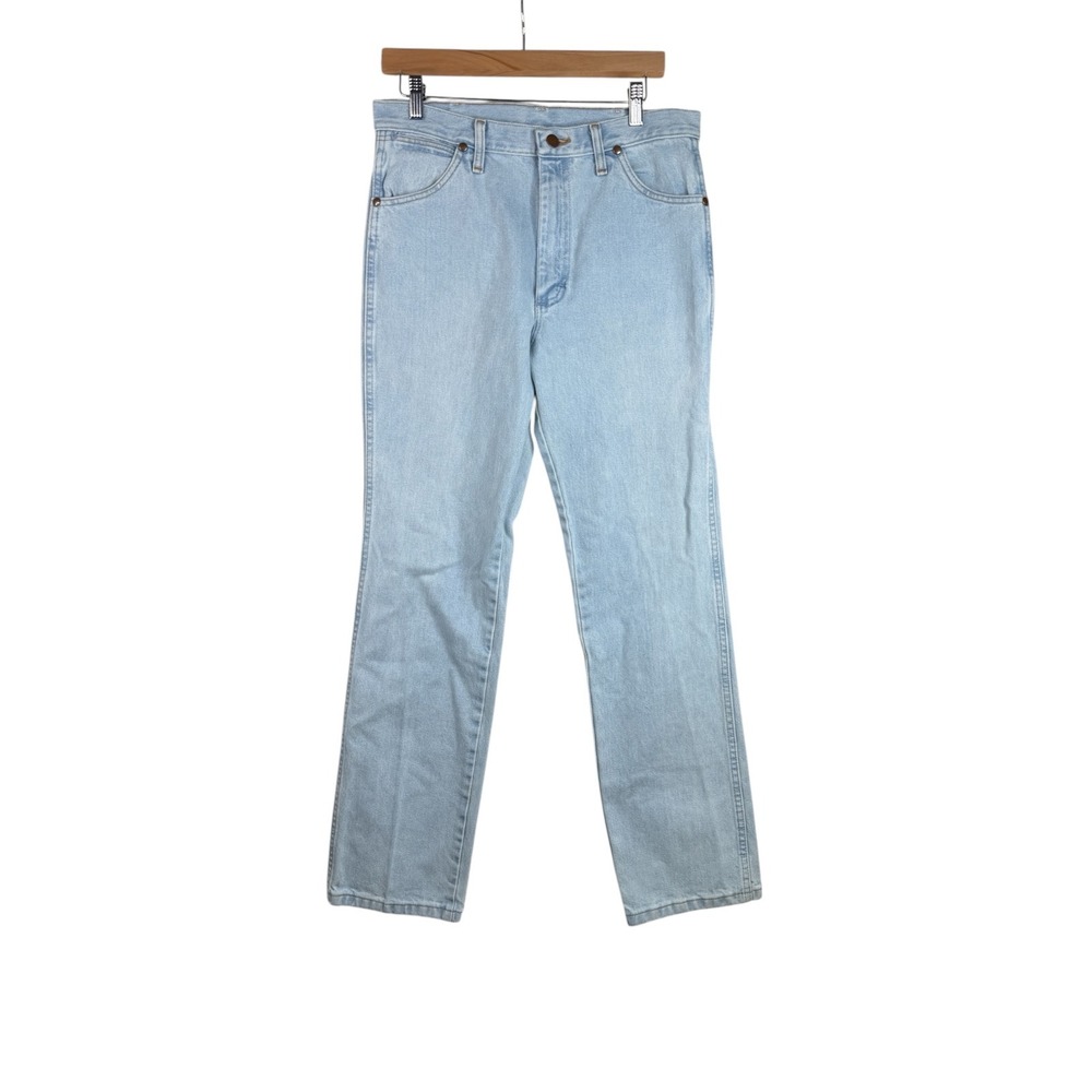 Wrangler High Rise Straight Leg Jeans‎ size 32X32 Light Wash Blue